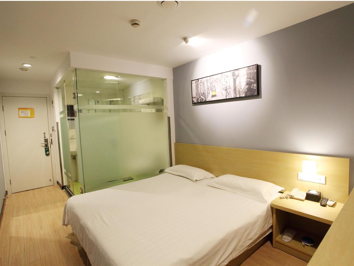 Weijing Express Hotel Changshu Exteriör bild