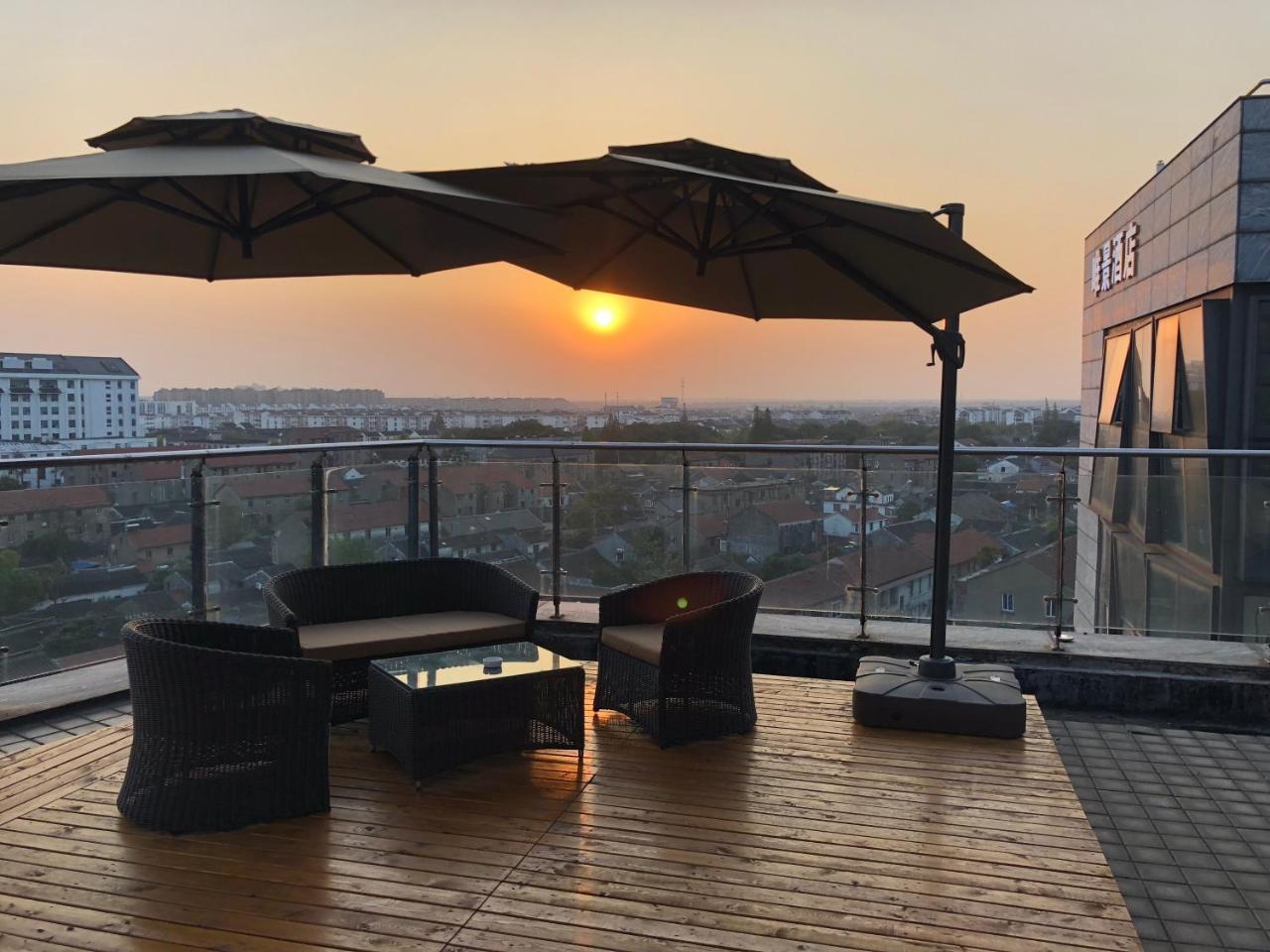 Weijing Express Hotel Changshu Exteriör bild