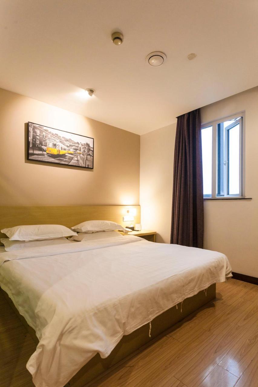 Weijing Express Hotel Changshu Exteriör bild