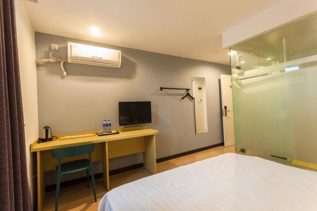 Weijing Express Hotel Changshu Exteriör bild